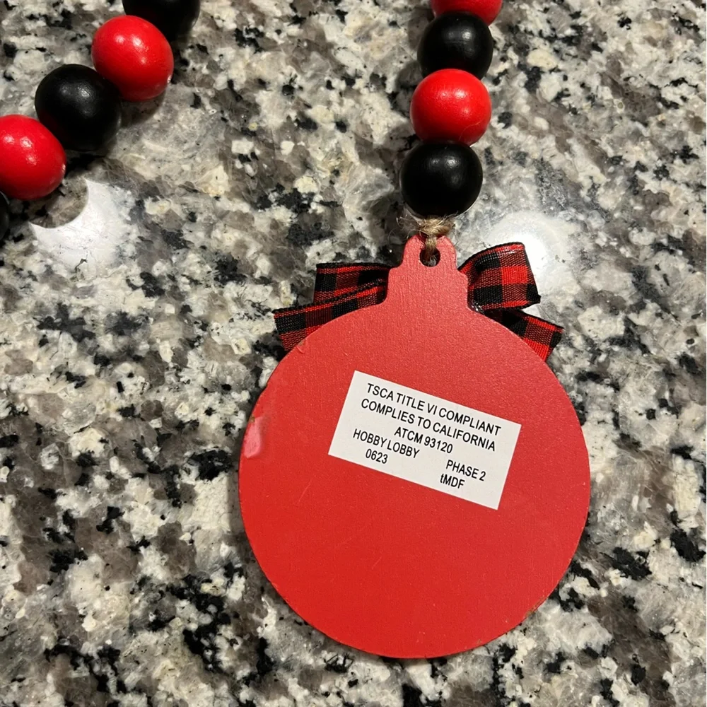 New! Red and black Merry Christmas decorative wooden bead garland